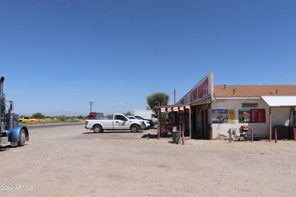 Tonopah, AZ 85354,315 S 515TH Avenue