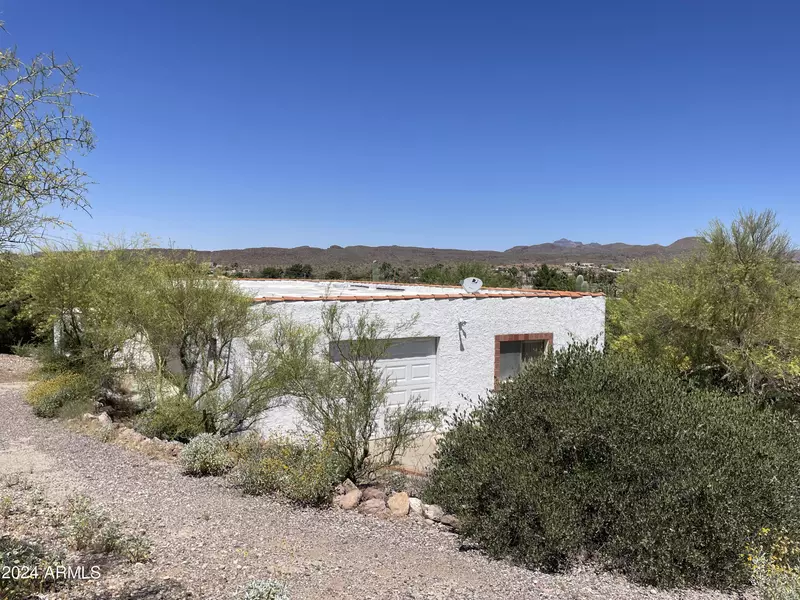 378 N CAVENDISH Street, Queen Valley, AZ 85118