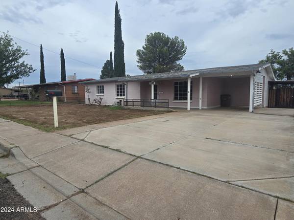 Douglas, AZ 85607,1605 E 9TH Street