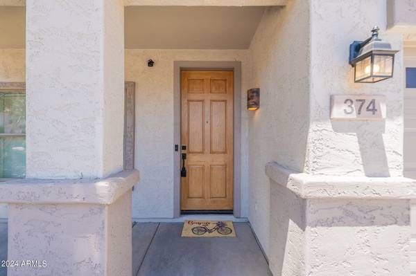 San Tan Valley, AZ 85143,374 E SADDLE Way