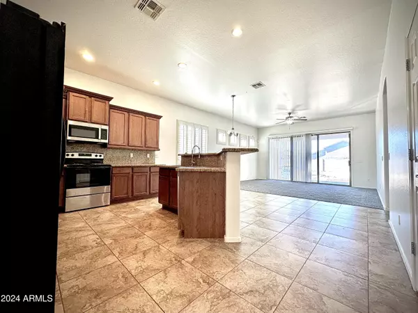 Gold Canyon, AZ 85118,18133 E VIA JARDIN --