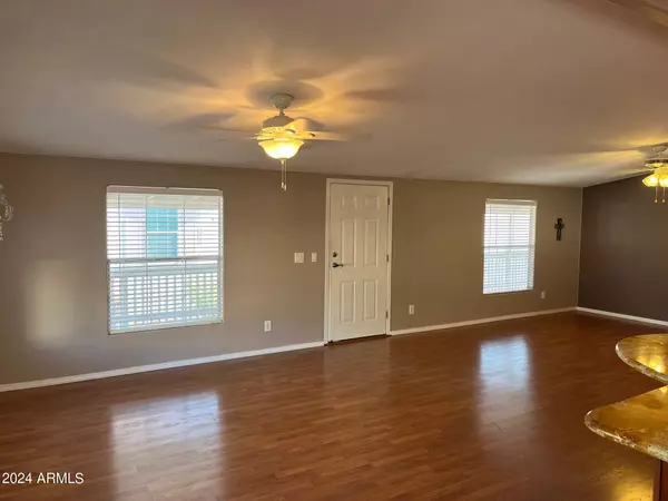 Phoenix, AZ 85050,3901 E PINNACLE PEAK Road #232