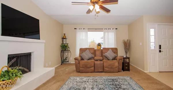 Scottsdale, AZ 85259,10665 E CLINTON Street