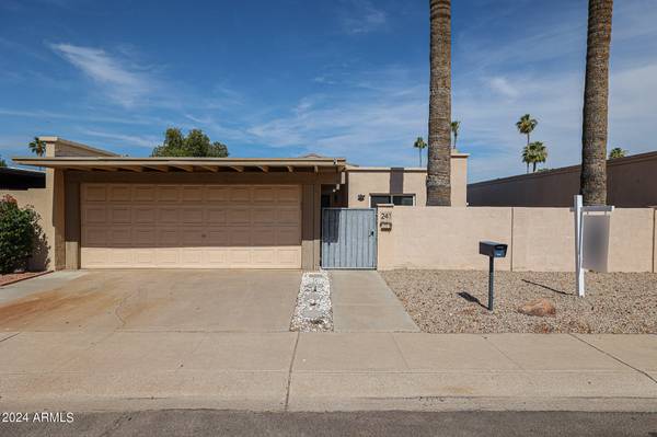 Litchfield Park, AZ 85340,241 Laguna Drive W