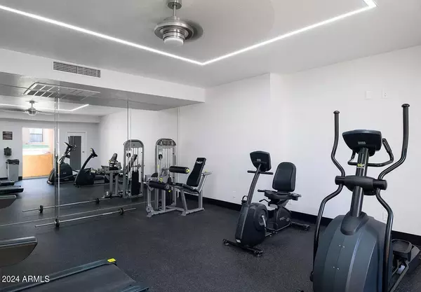 Phoenix, AZ 85053,3535 W TIERRA BUENA Lane #167