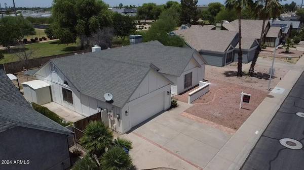 Chandler, AZ 85225,1468 N HAMILTON Place