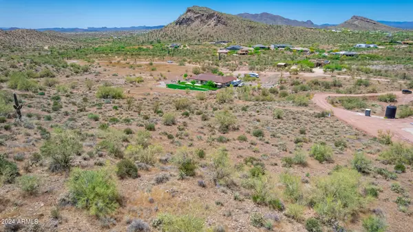 New River, AZ 85087,422 N 18th Street #-