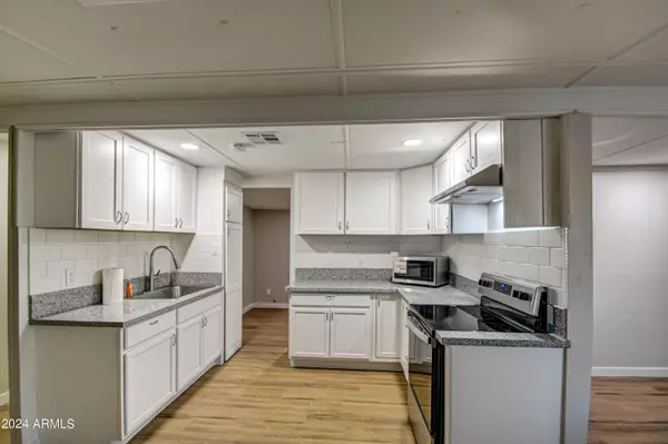 Sun City, AZ 85373,19010 N CARNATION Drive