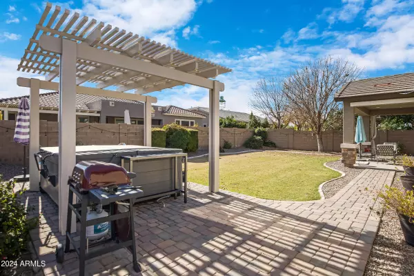 Queen Creek, AZ 85142,22237 E DESERT HILLS Court