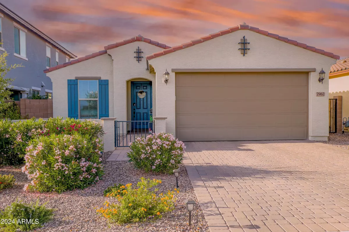 Glendale, AZ 85303,7962 W MEDLOCK Drive