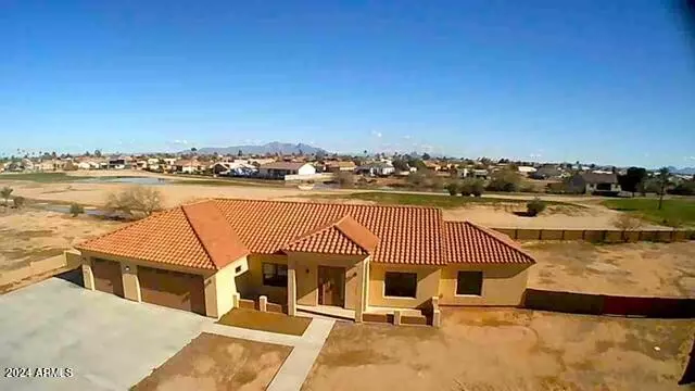 9260 W KRAMER Lane, Arizona City, AZ 85123