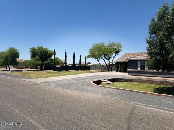 Queen Creek, AZ 85142,22834 E McCowan Court