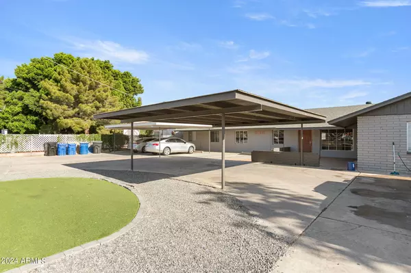 Mesa, AZ 85201,936 W Rio Salado Parkway