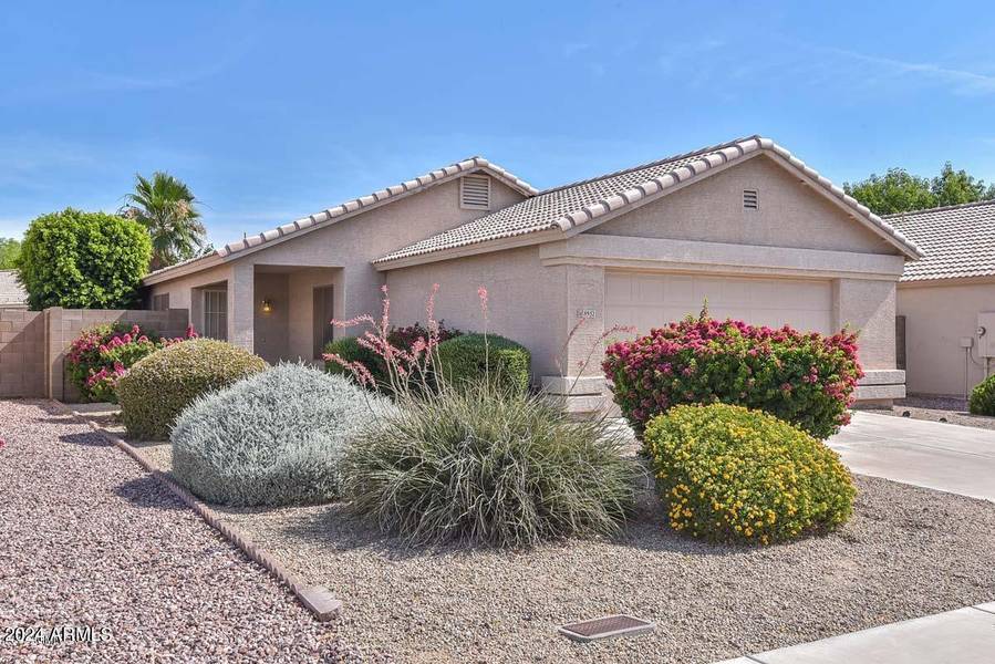 8952 W HARMONY Lane, Peoria, AZ 85382