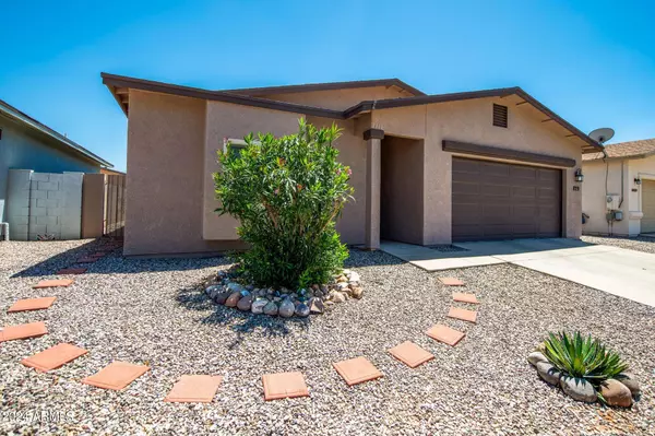 829 4 Winds Circle, Sierra Vista, AZ 85635