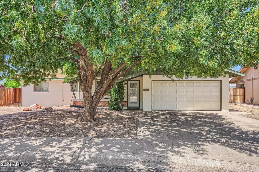 114 E BALBOA Drive, Tempe, AZ 85282