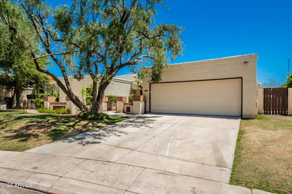 Scottsdale, AZ 85258,9007 N 87TH Way