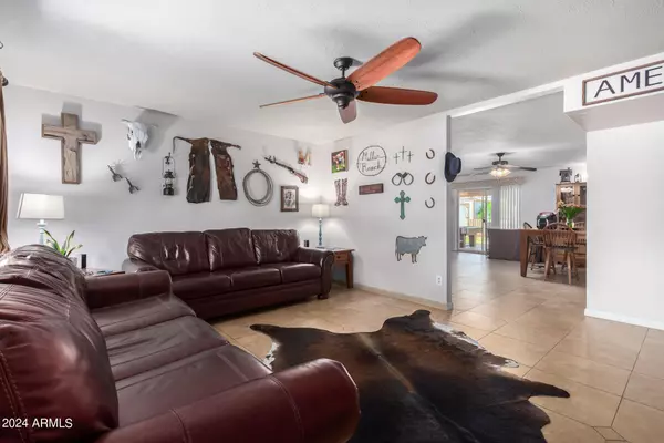 Glendale, AZ 85304,4842 W PARADISE Drive