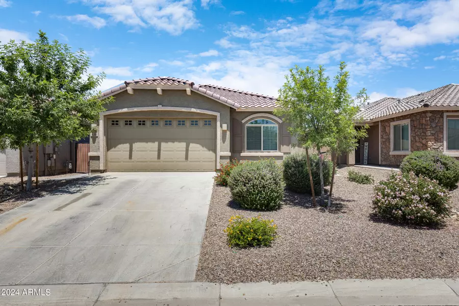 426 W PINNACLE RIDGE Drive, San Tan Valley, AZ 85140