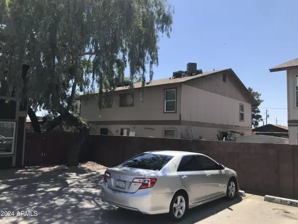 Mesa, AZ 85204,327 S STAPLEY Drive