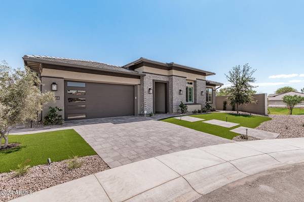 Chandler, AZ 85249,1301 E BEECHNUT Place