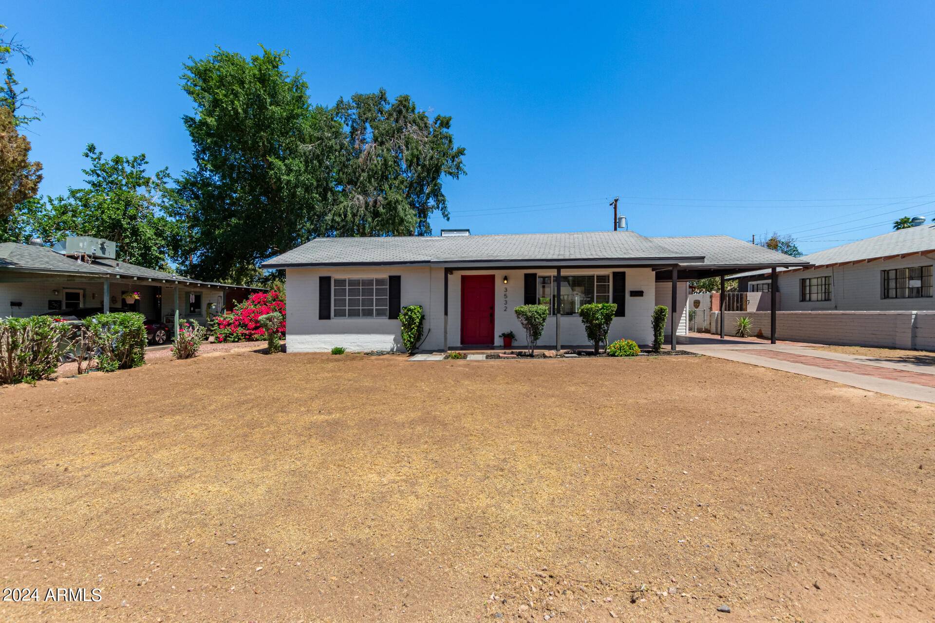 3532 E CHEERY LYNN Road,  Phoenix,  AZ 85018