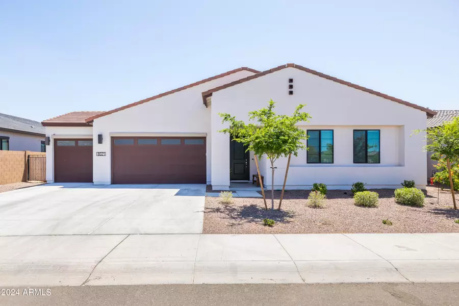 8021 W NORTHVIEW Avenue, Glendale, AZ 85303