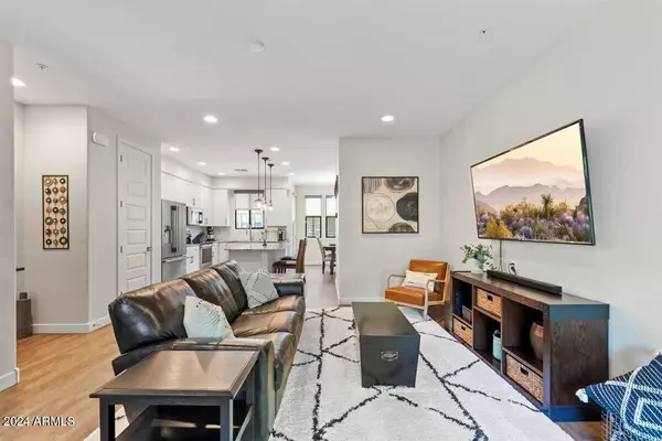 Phoenix, AZ 85016,4236 N 27th Street #26