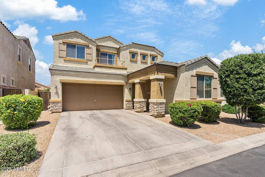 1024 W INDIGO Street, Mesa, AZ 85201