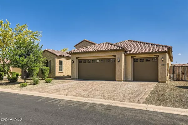 Phoenix, AZ 85085,317 E Creosote Drive