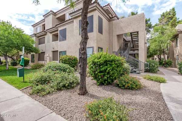 4925 E DESERT COVE Avenue #242, Scottsdale, AZ 85254