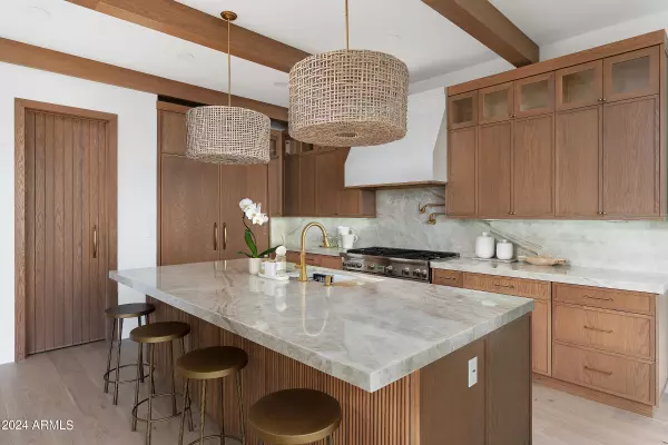 Phoenix, AZ 85018,4218 N 45TH Place