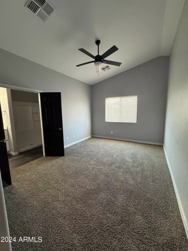 Casa Grande, AZ 85122,512 W MANOR Drive