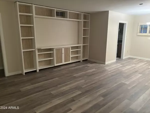 Scottsdale, AZ 85257,6738 E CORONADO Road