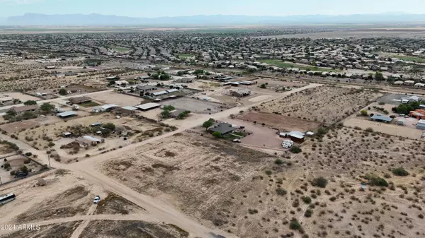 San Tan Valley, AZ 85143,585 W Adobe Dam Drive #-