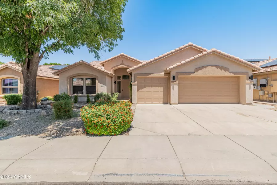 4038 W IRMA Lane, Glendale, AZ 85308