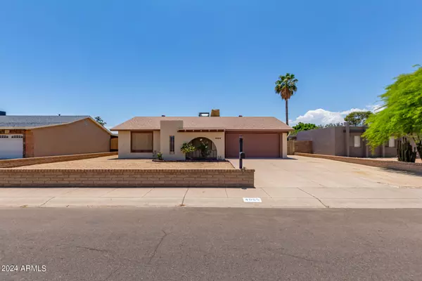 4055 W YUCCA Street, Phoenix, AZ 85029