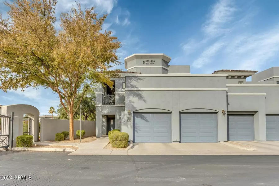 295 N rural Road #103, Chandler, AZ 85226