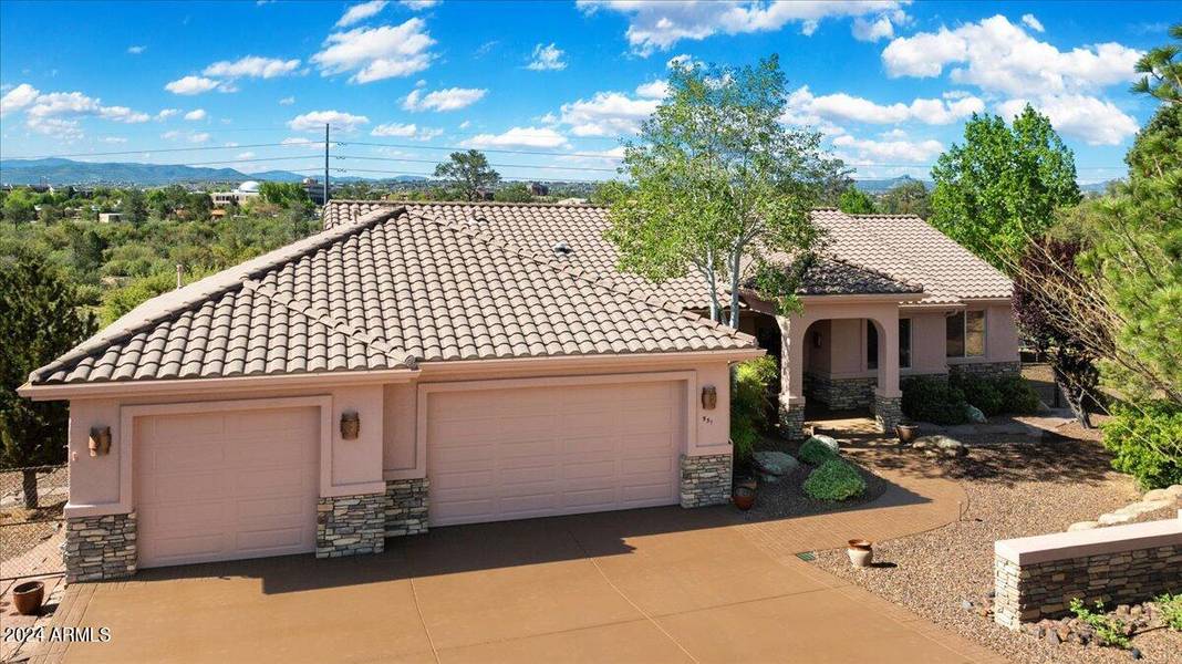 951 PANICUM Drive, Prescott, AZ 86305