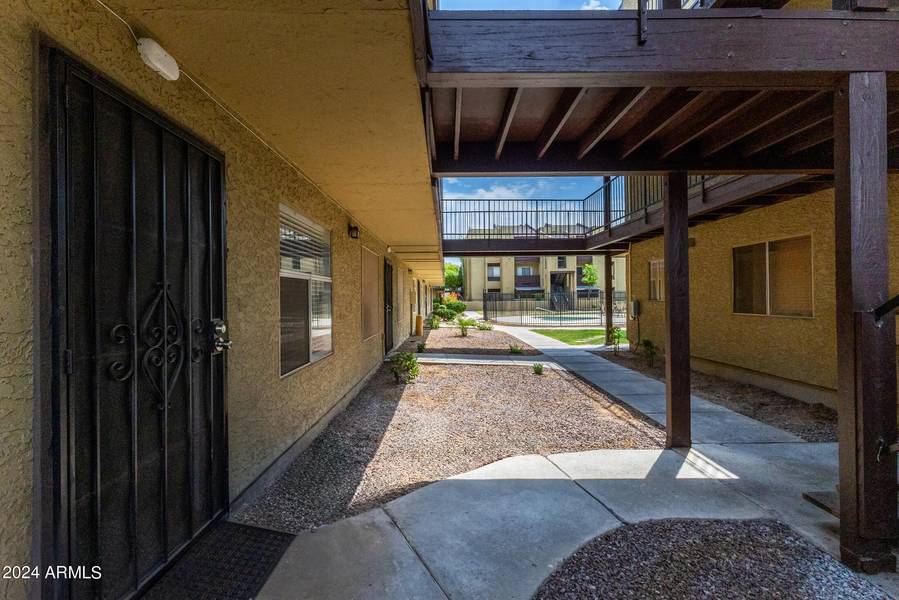 461 W HOLMES Avenue #174, Mesa, AZ 85210