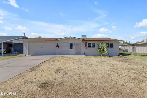 2068 W 3RD Street, Mesa, AZ 85201