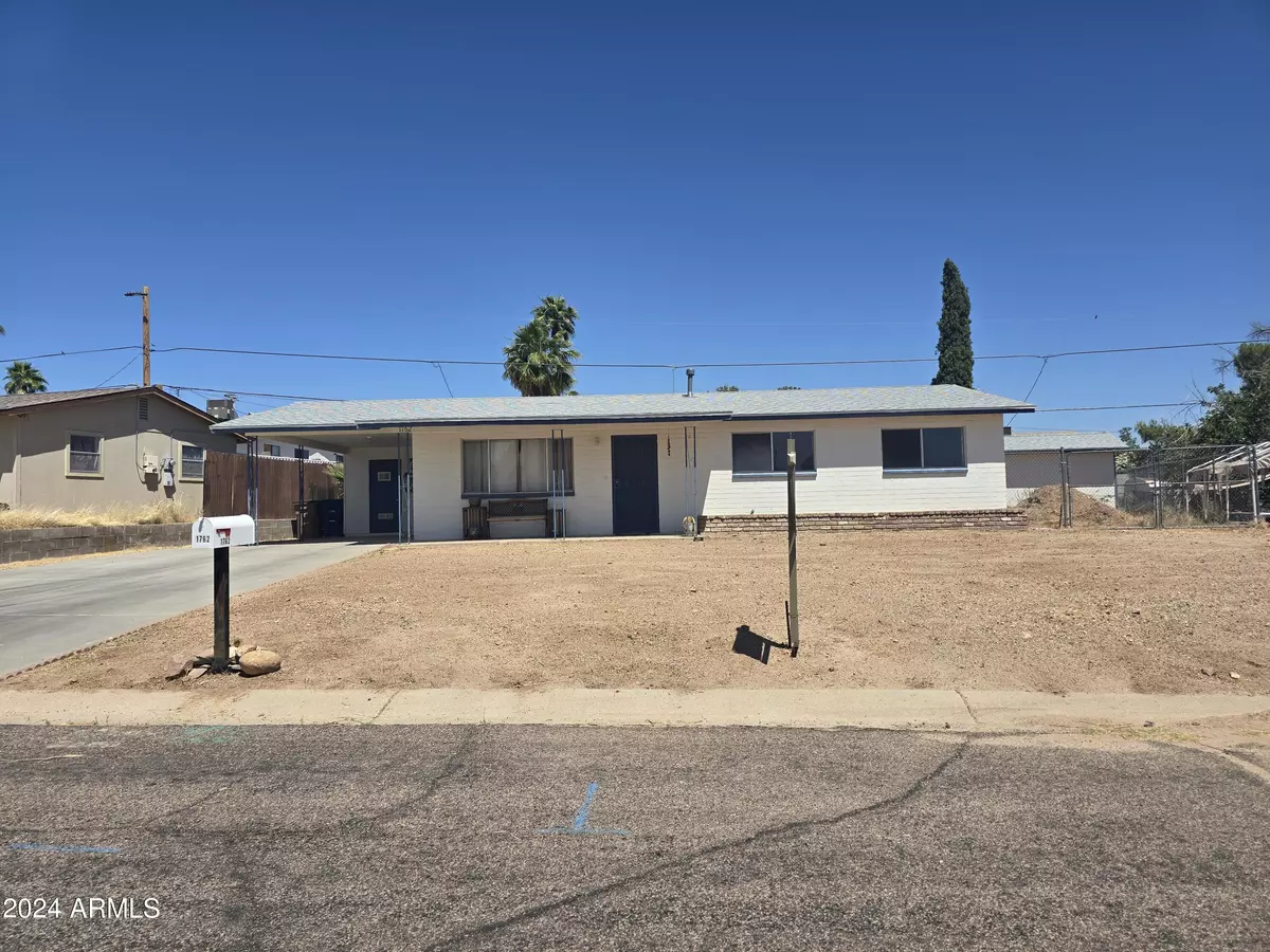 Wickenburg, AZ 85390,1762 PAPAGO Place