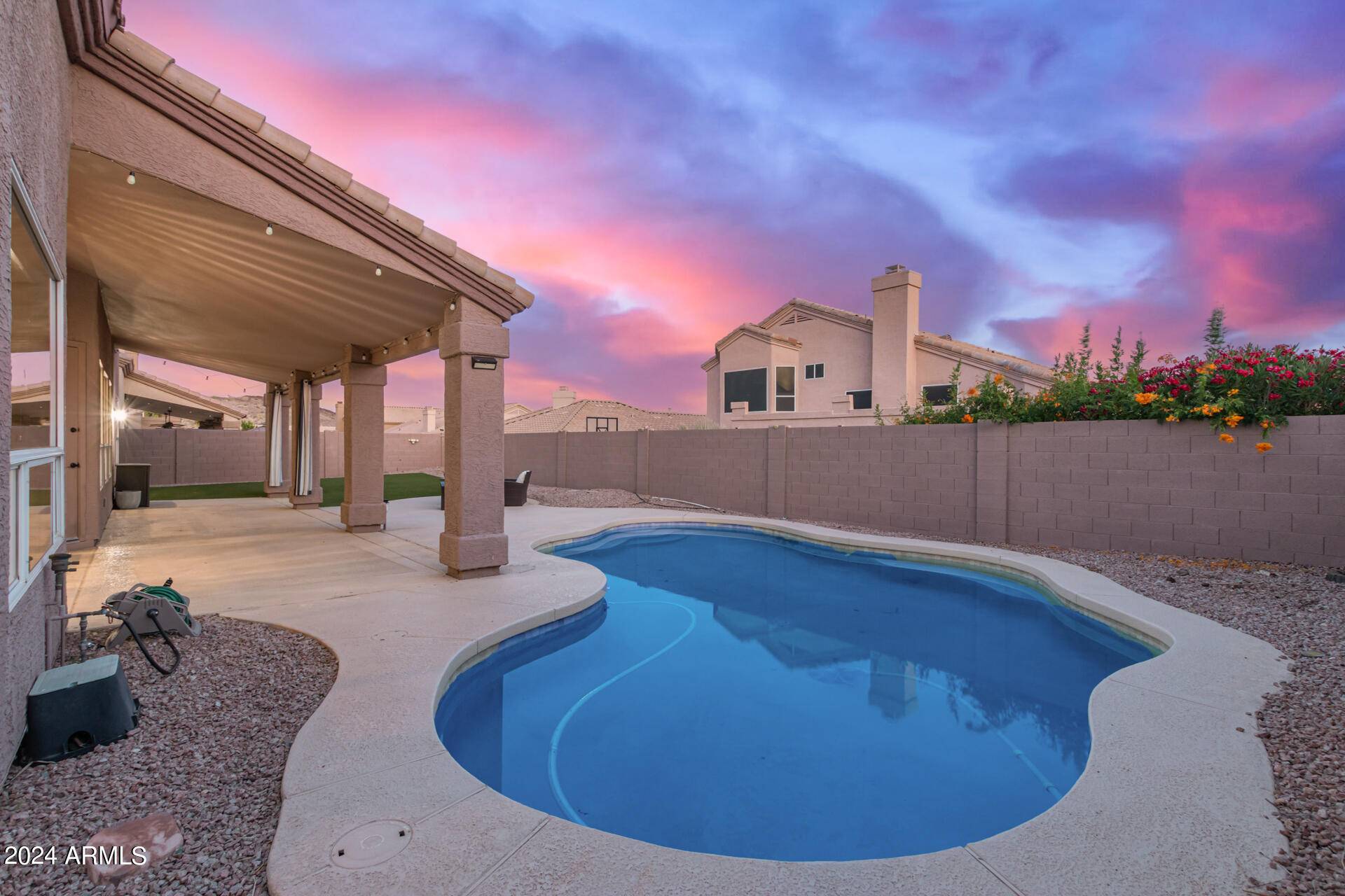 Phoenix, AZ 85045,723 W AMBERWOOD Drive