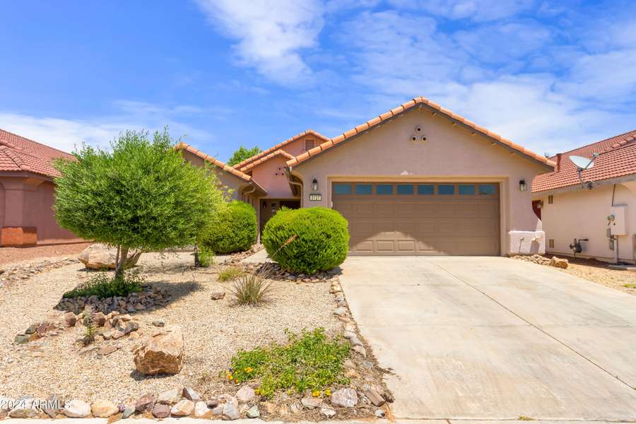 2127 THUNDER MEADOWS Drive, Sierra Vista, AZ 85635