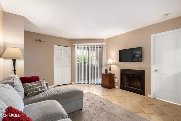 Tucson, AZ 85719,1745 E GLENN Street #127