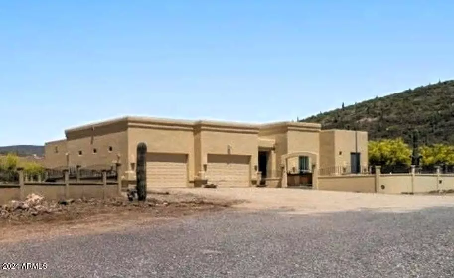 New River, AZ 85087,44421 N 20TH Street