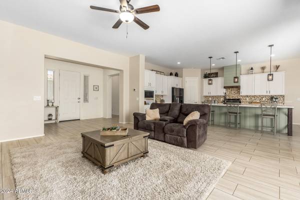 Queen Creek, AZ 85142,23131 E VIA DEL SOL --