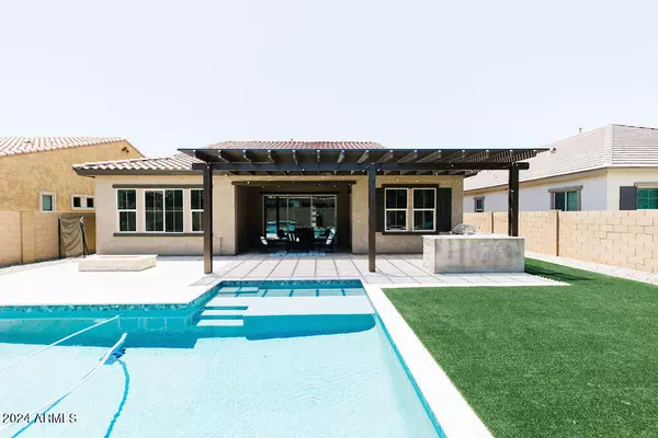 Chandler, AZ 85249,882 E HORSESHOE Place