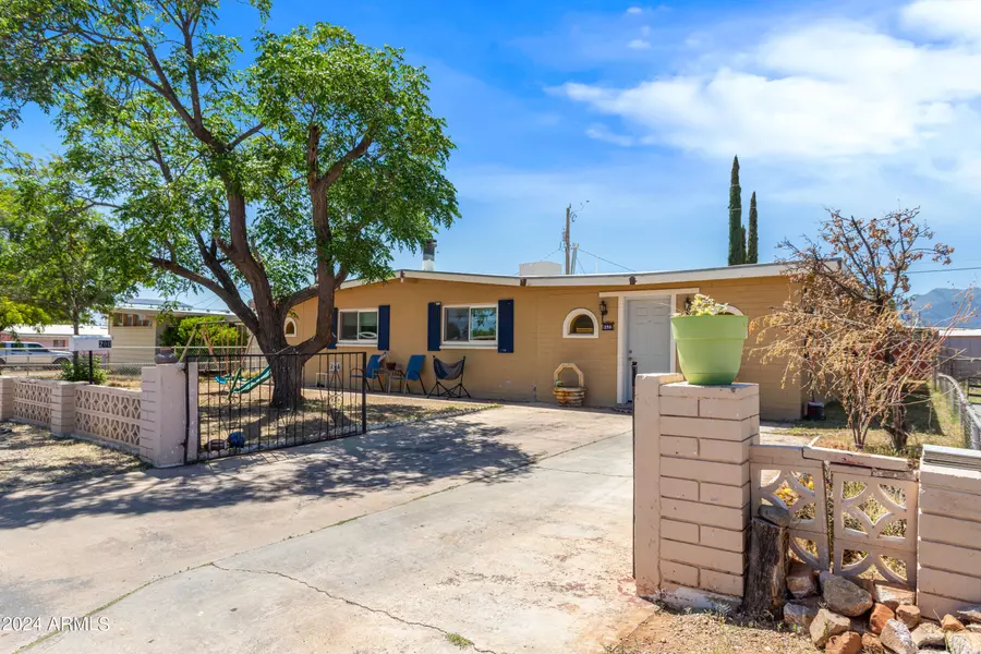 280 W BROWN Drive, Sierra Vista, AZ 85635