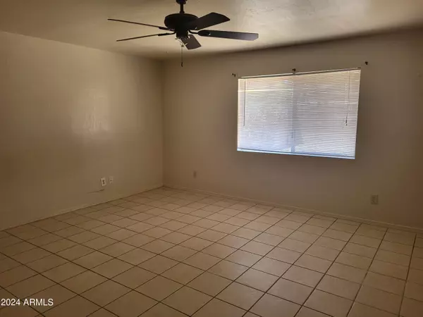 Mesa, AZ 85203,454 E Hackamore Street